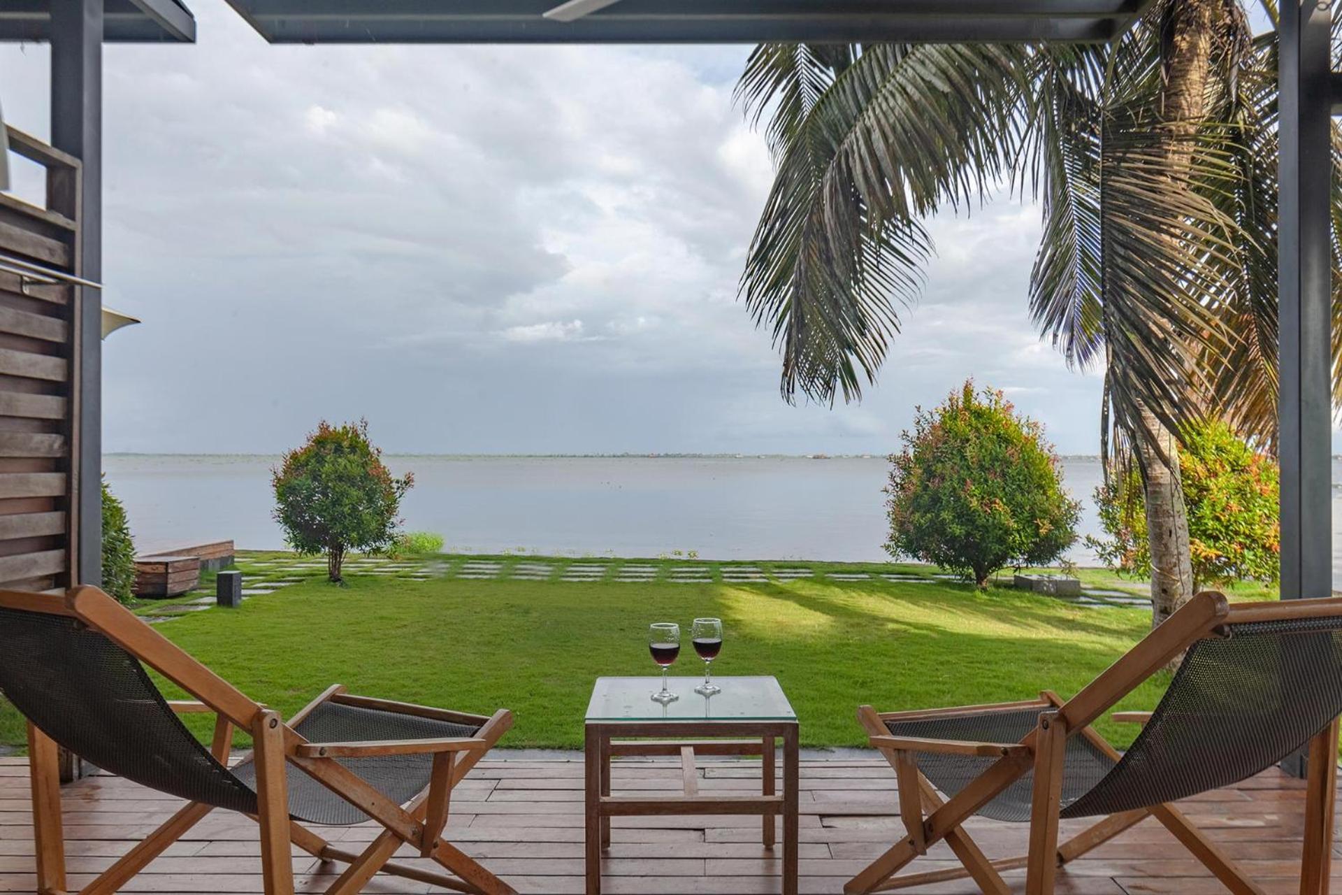 Stayvista At The Rain - River Villa With Infinity Pool Alappuzha Luaran gambar